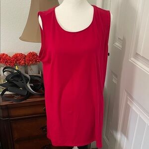 Zenana Outfitters Red Sleeveless Tank Top
